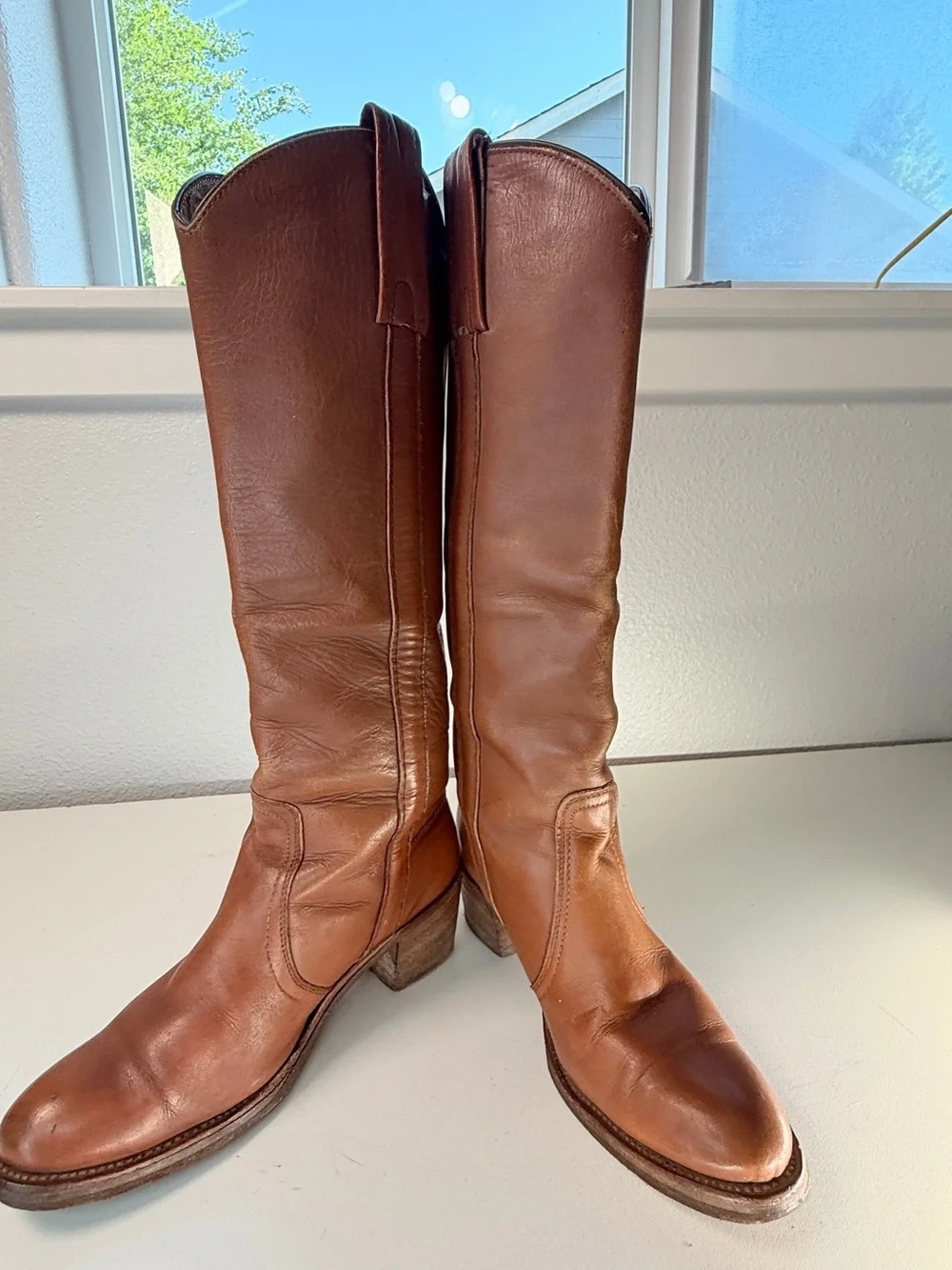 Frye Vintage Tall Riding Boots Cognac Leather Block Heel USA 6.5